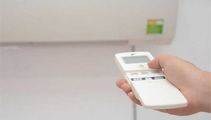 Nguyên Nhân Và Cách Khắc Phục Điều Khiển Điều Hòa Daikin Lỗi Màn Hình, Nút Bấm Chập Chờn