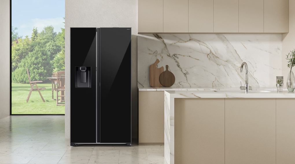 Thiết kế hiện đại của Tủ lạnh Samsung Side By Side RS80F65J2BSV Inverter 634 lít