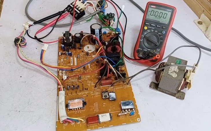 Xử lý khi điều hoà Panasonic báo lỗi F90