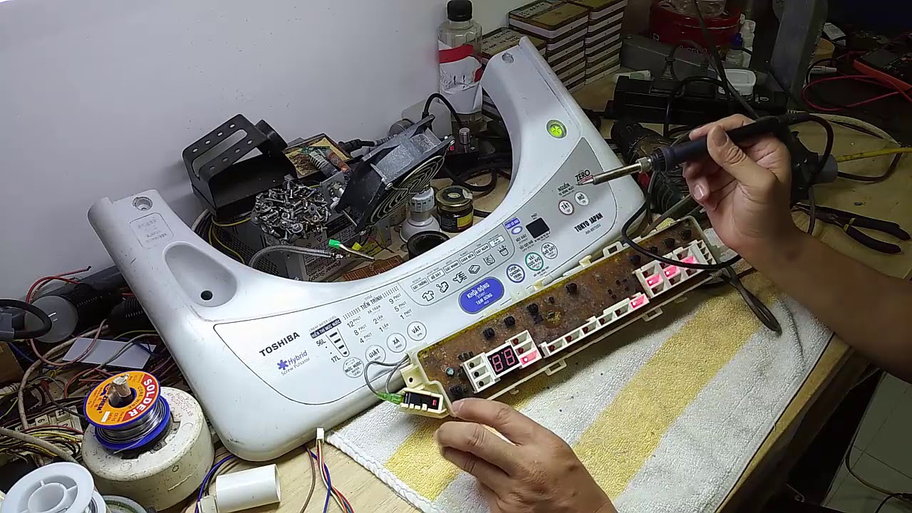 Bo mạch máy giặt Toshiba bị lỗi gây báo E21