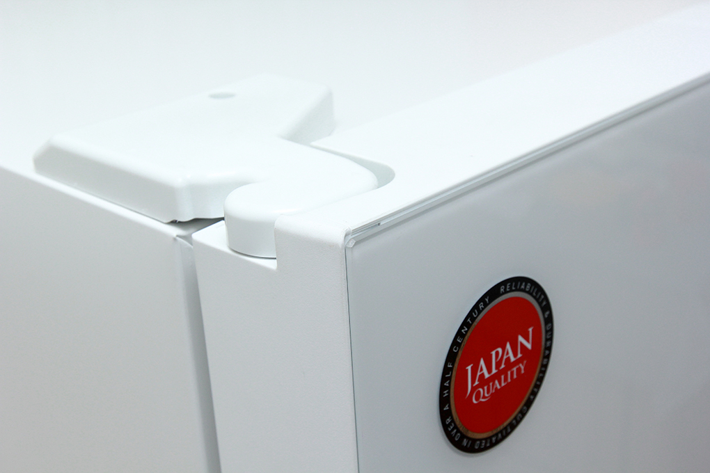 Tủ lạnh Panasonic 491 lít NR-CY558GWVN Ngăn Đá Dưới